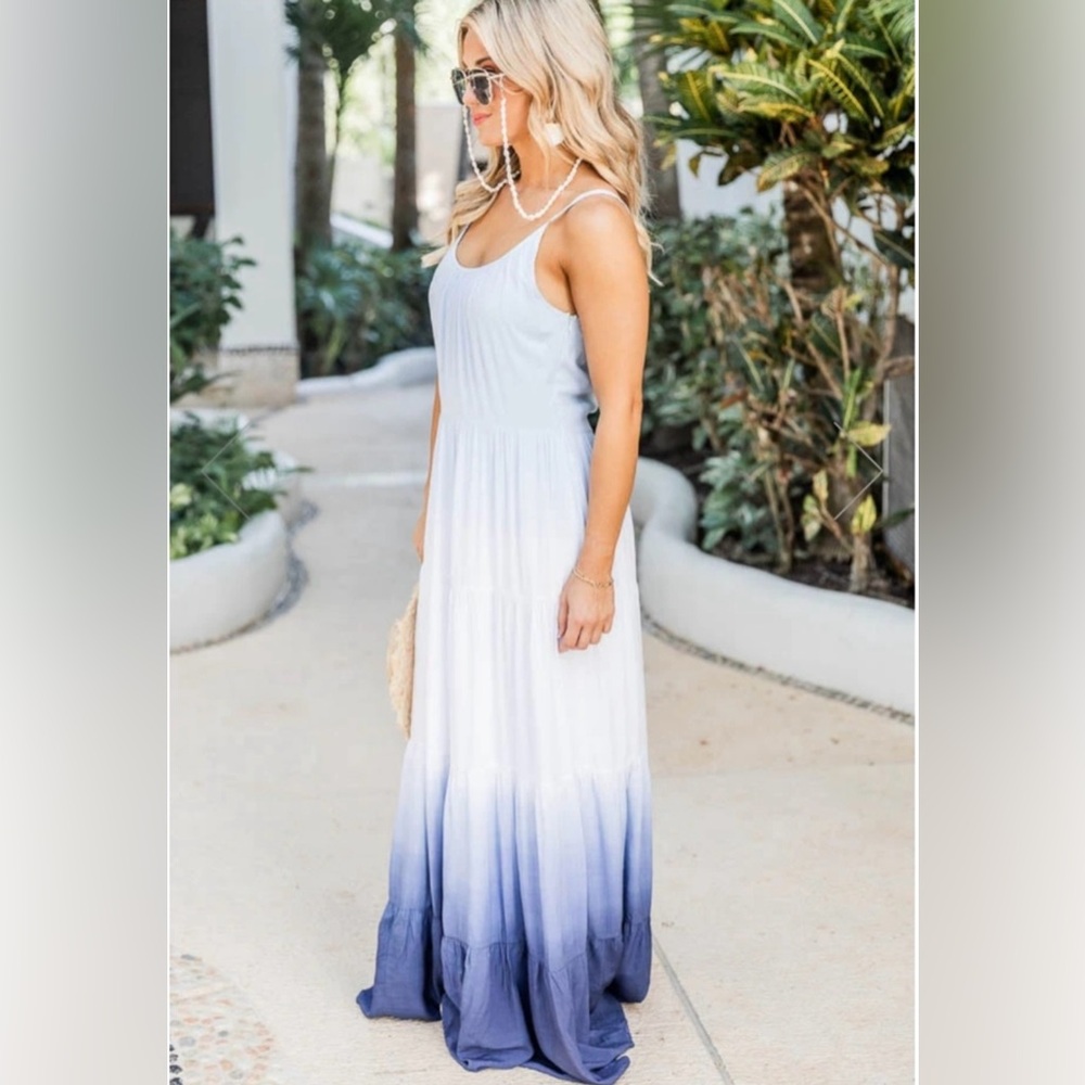SOLD / Pink Lily Ombre Maxi Dress small